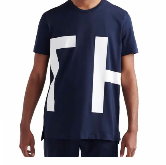 Tommy Hilfiger tshir - Picture 1 of 3